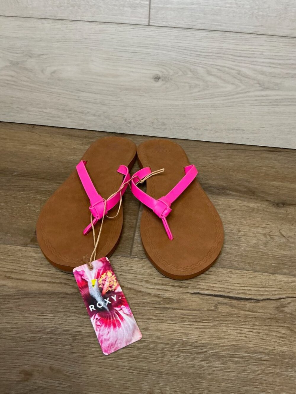 Roxy Luv Me Knot Women’s Flip Flop Sandals Platform Casual Size 11 NWT